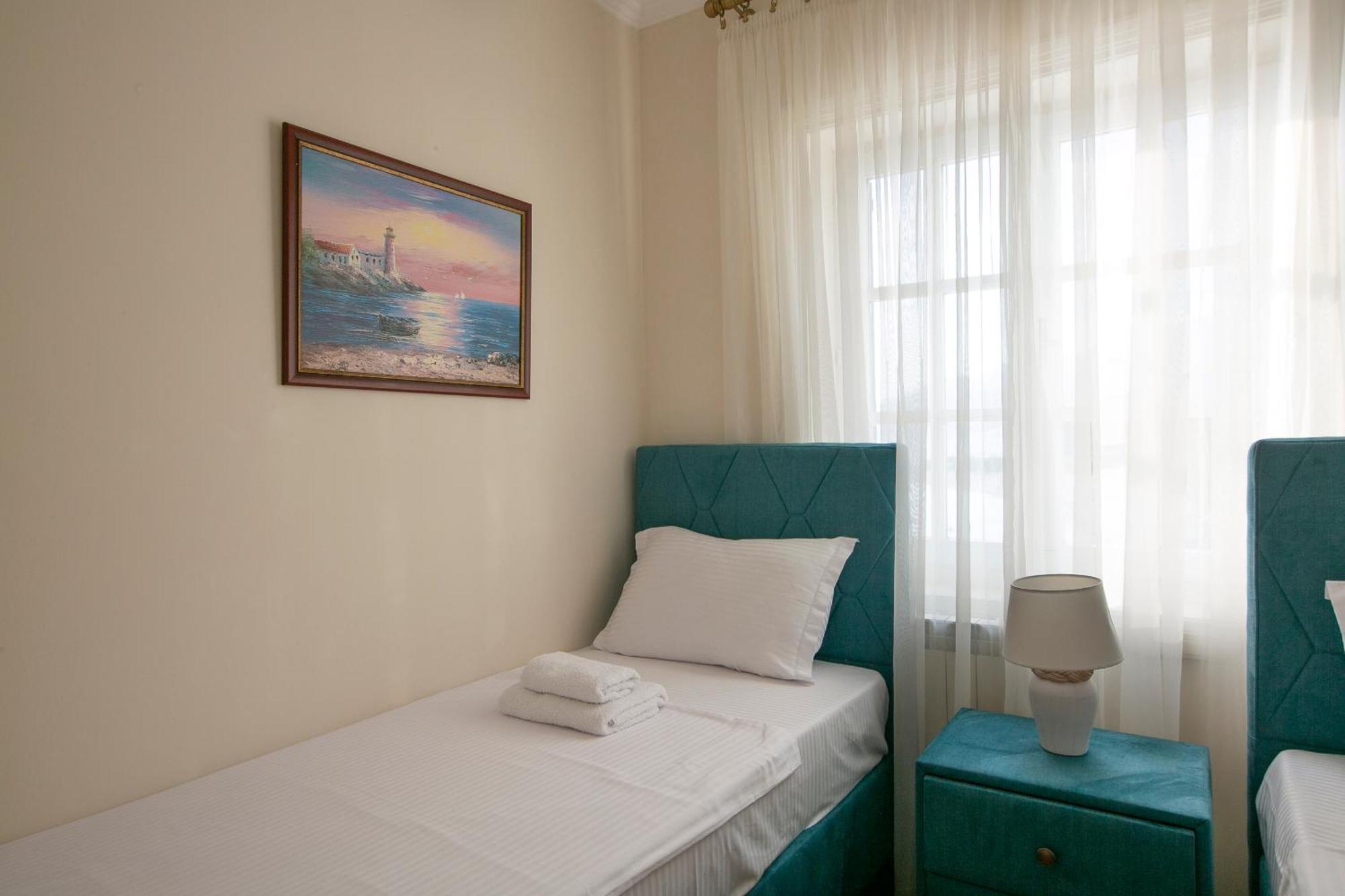 Montesan Luxury Apartment Beach Front Sveti Stefan Bagian luar foto